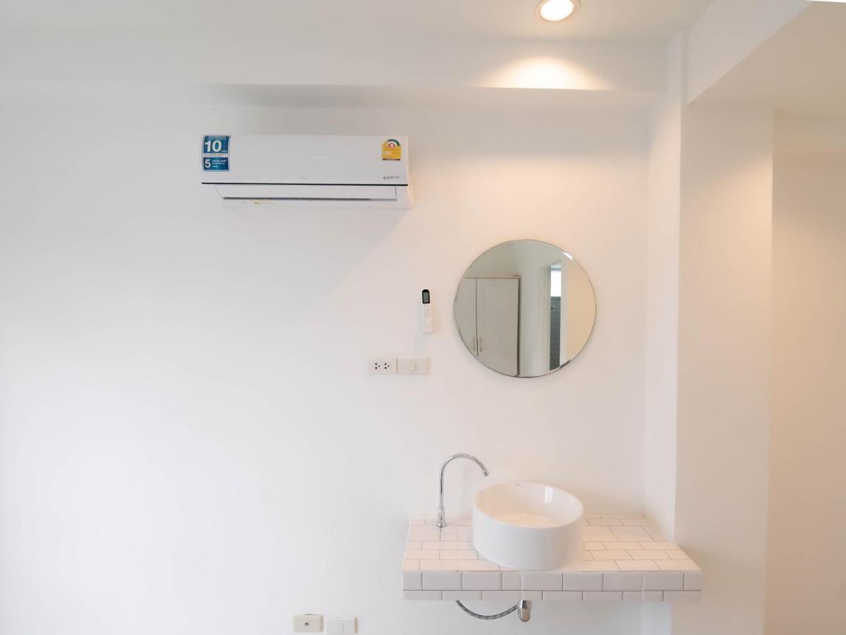 Roomquest Bangkok Sukhumvit 50 외부 사진